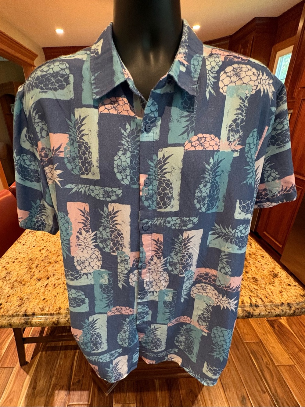 The Endless Summer Men's Tropical Pineapple Print camp shirt. 2XL